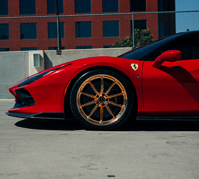 Фото дисков Brixton Forged R11-RS на Ferrari F8