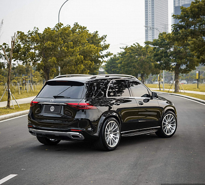Фото дисков HRE 303M на Mercedes-Benz GLE II