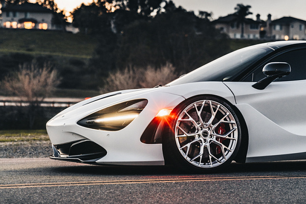 McLaren 720s