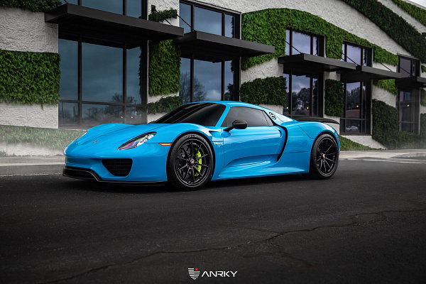 Фото дисков Anrky AN38 Черный сатин на Porsche 918 Spyder