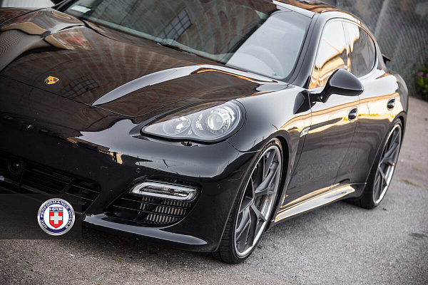 Фото дисков HRE S101 Сатиновый графит на Porsche Panamera I