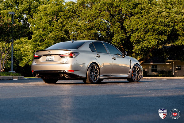 Фото дисков Vossen S17-01 Матовый графит на Lexus GS IV