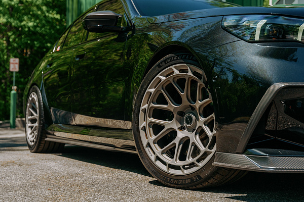 Фото дисков Brixton Forged TR08 AERO1 Другой цвет на BMW 5/M5 (G60/G90)