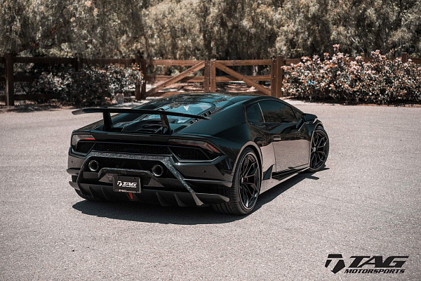 Фото дисков HRE S201 Черный сатин на Lamborghini Huracan