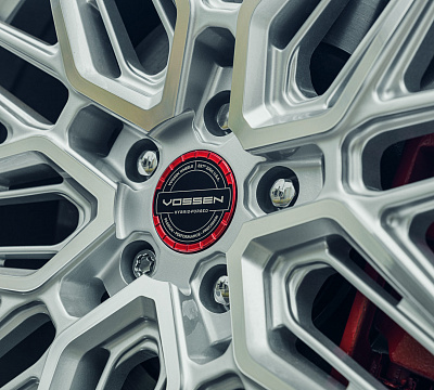 Фото дисков Vossen HF-7 на Genesis G80 II
