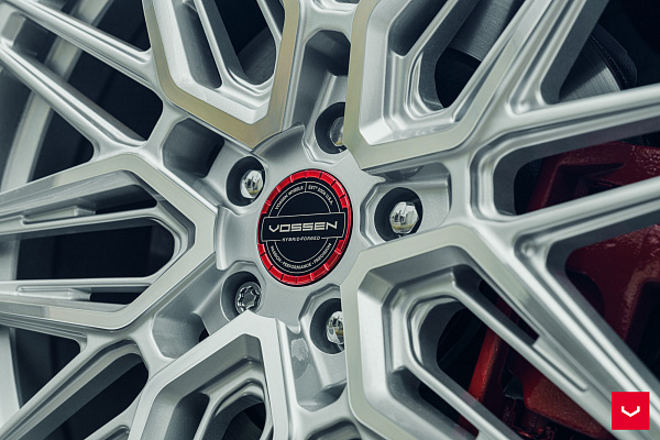 Фото дисков Vossen HF-7 Серебро на Genesis G80 II