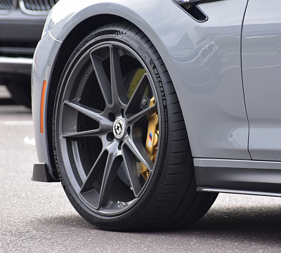Фото дисков HRE FF04 на BMW 5/M5 (G30/F90)