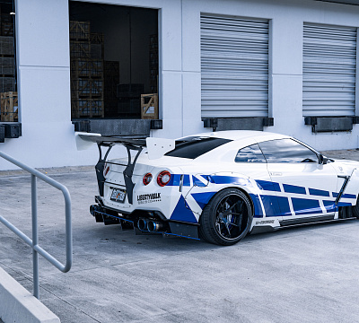 Фото дисков Strasse Wheels SM5R Deep Concave FS на Nissan GT-R