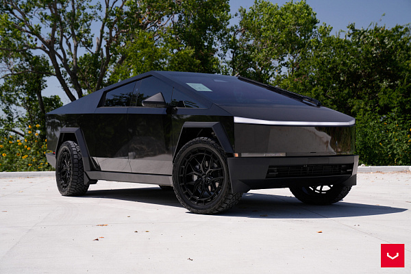 Фото дисков Vossen HFX-1 (6-Lug) Черный глянец на Tesla Cybertruck