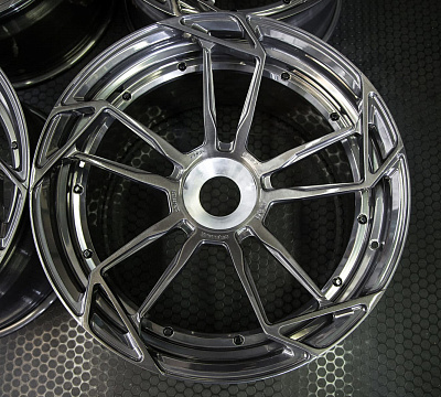 ADV.1 ADV5.3 M.V2 CS