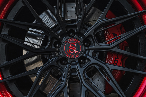 Фото дисков Strasse Wheels SV10M-RS Deep Concave FS Другой цвет на Mercedes-Benz AMG GT I