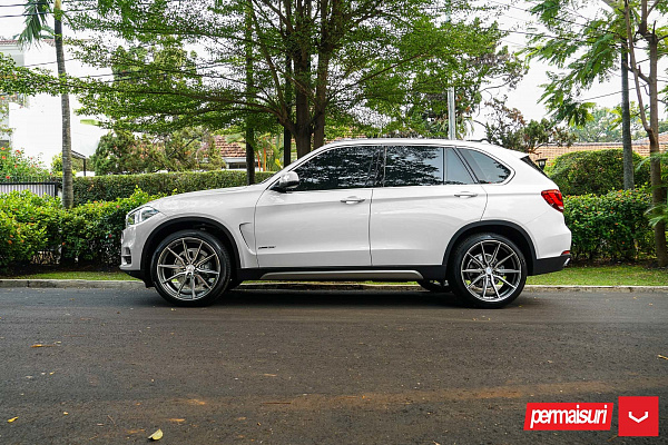 Фото дисков Vossen HF-3 Алмазная проточка на BMW X5/X5 M (F15/F85)