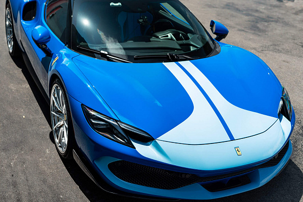 Фото дисков HRE S104SC Глянцевый лак на Ferrari 296