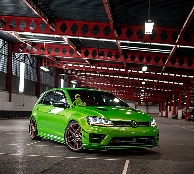 Фото дисков Bola B11 на Volkswagen Golf VII