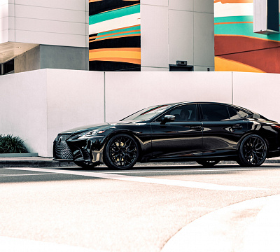 Фото дисков Vossen HF-2 на  Lexus LS V