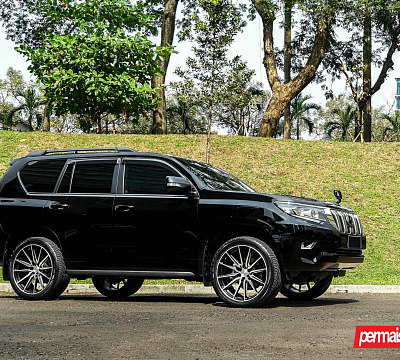 Фото дисков Vossen HF6-1 на Toyota Land Cruiser Prado 150