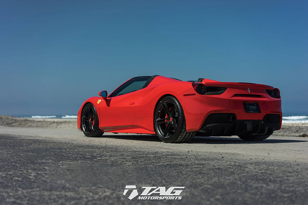 Фото дисков HRE P207 Черный сатин на Ferrari 488