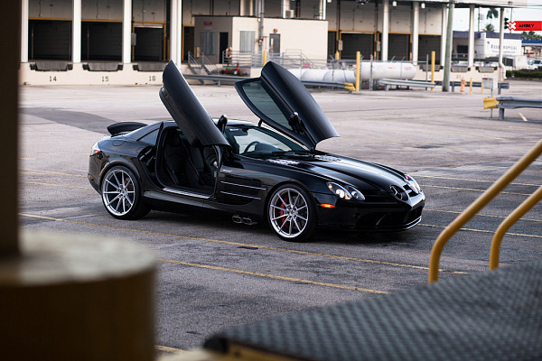 Фото дисков Anrky AN18 Сатиновый лак на Mercedes-Benz SLR McLaren