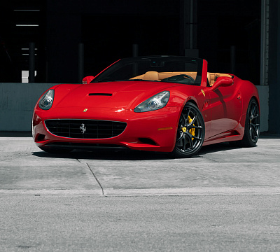 Фото дисков HRE P101 на Ferrari California
