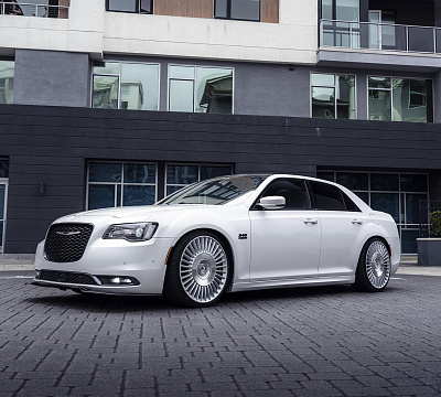 Фото дисков Asanti TIARA на Chrysler 300 II