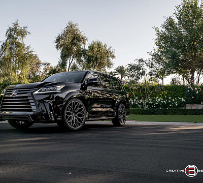 Фото дисков Vossen HF-2 на Lexus LX III