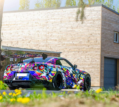 Фото дисков HRE S101 на Nissan GT-R