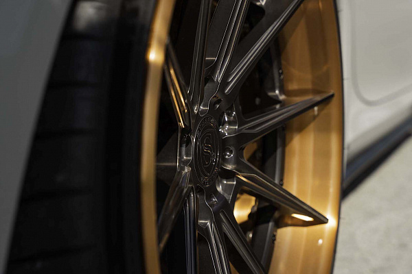 Фото дисков Strasse Wheels SV10 Deep Concave FS Другой цвет на Porsche 911 VII