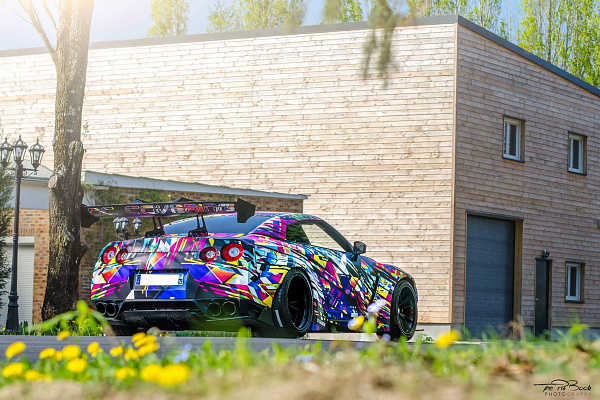 Фото дисков HRE S101 Черный глянец на Nissan GT-R