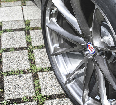 Фото дисков HRE P204 на BMW 5/M5 (F10)