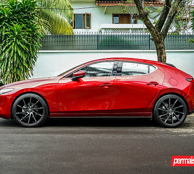 Фото дисков Vossen CVT на Mazda 3 IV