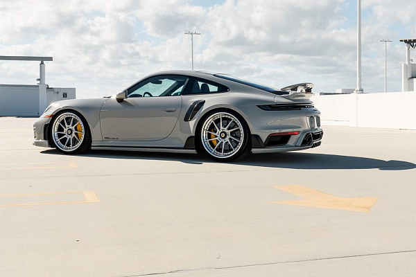 Фото дисков Anrky AN33 Сатиновый лак на Porsche 911 VIII