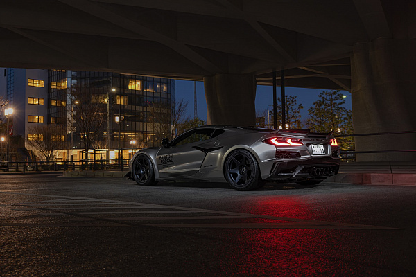 Фото дисков Brixton Forged RS01 Синий сатин на Chevrolet Corvette C8