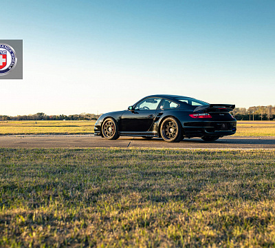 Фото дисков HRE 301 на Porsche 911 VI