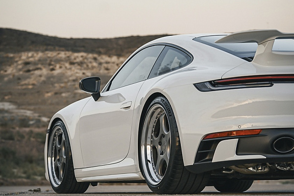 Фото дисков Rotiform CUP Матовый графит на Porsche 911 VIII