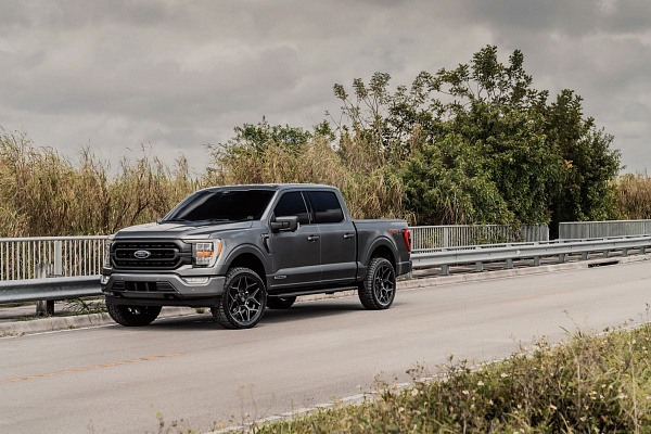 Фото дисков 4PLAY 4P06  на Ford F-150 XIV