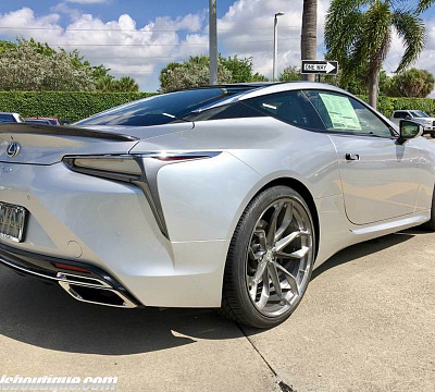 Фото дисков HRE P201 на Lexus LC 500