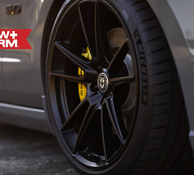 Фото дисков HRE FF04 на Ford Mustang V