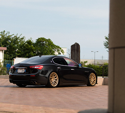 Фото дисков Vossen HF-2 на Maserati Ghibli