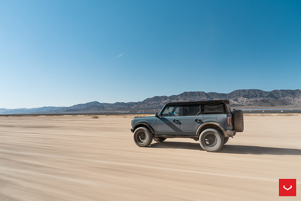 Фото дисков Vossen HF6-3 Матовый графит на Ford Bronco
