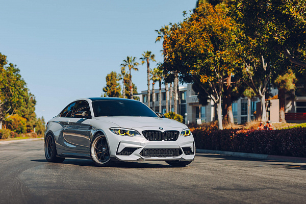 Фото дисков HRE 521 Сатиновая бронза на BMW 2/M2 (F22/F87)