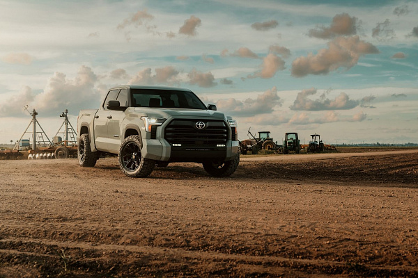 Toyota Tundra III