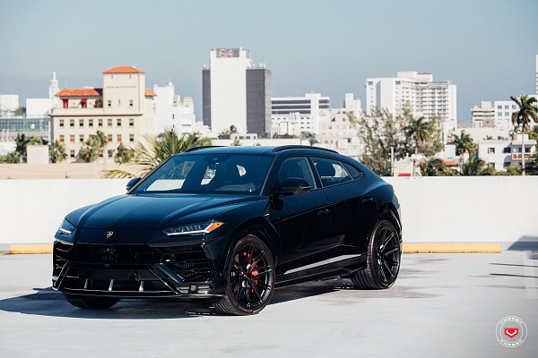 Фото дисков Vossen EVO-5 Черный сатин на Lamborghini Urus