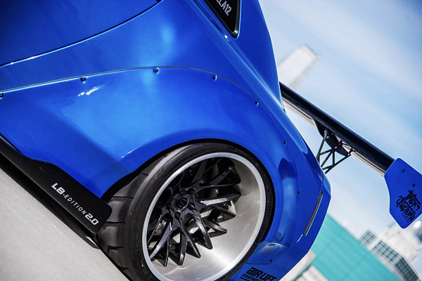 Фото дисков Savini SV83 Другой цвет на Nissan GT-R