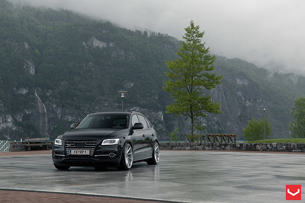 Фото дисков Vossen CVT Серебро на Audi Q5 (8R)