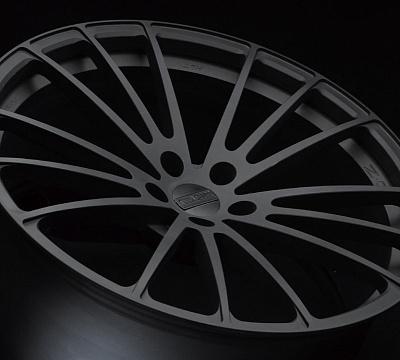 OZ Racing Ares HLT