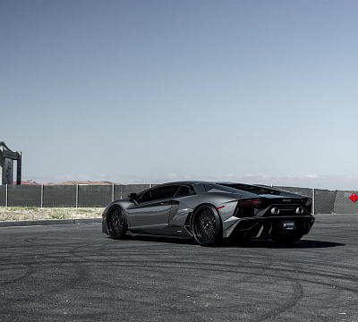 Фото дисков HRE 501 на Lamborghini Aventador