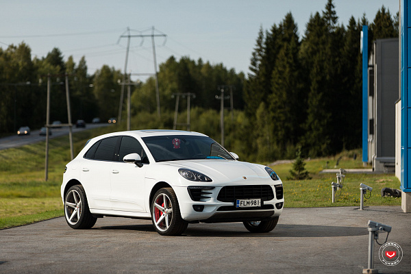 Фото дисков Vossen CG-201 Глянцевый лак на Porsche Macan I