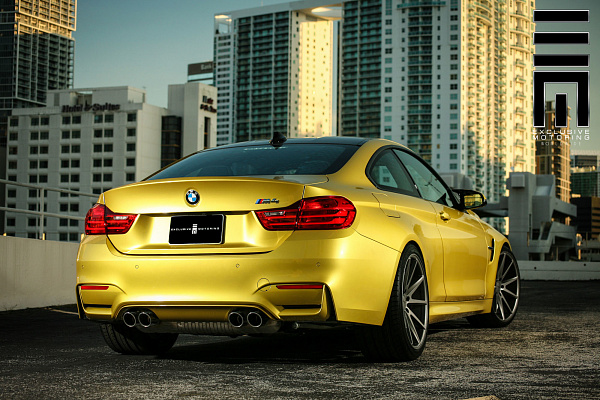 Фото дисков Vossen VFS-1 Сатиновый графит на BMW 4/M4 (F32/F82)