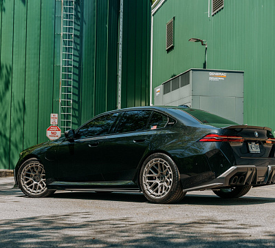 Фото дисков Brixton Forged TR08 AERO1 на BMW 5/M5 (G60/G90)