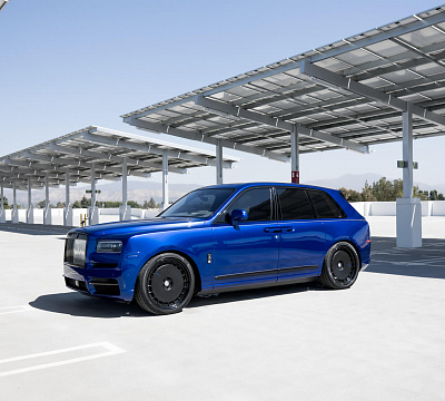 Фото дисков HRE 935 на Rolls-Royce Cullinan